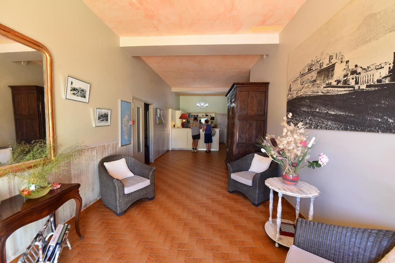Hotel Cyrnea Calvi  Exterior foto